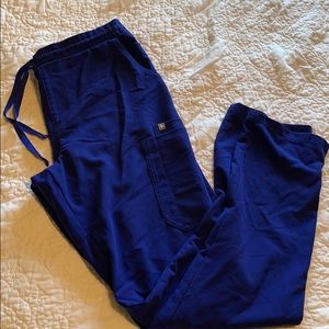 FIGS Yola skinny pants. Size Medium Tall